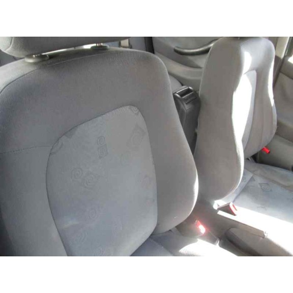 seat leon (1m1) del año 2000