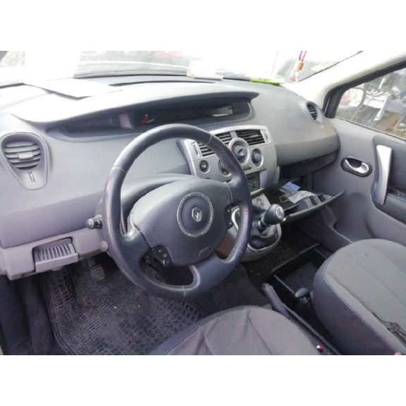 renault grand scenic del año 2008