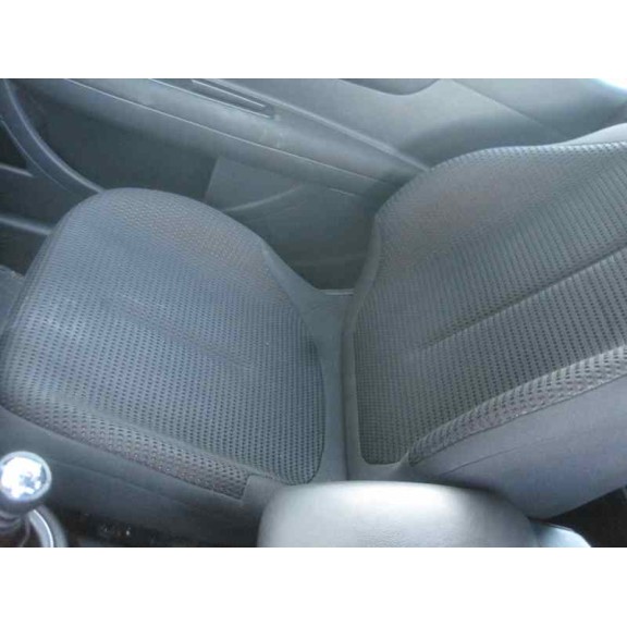 citroën c4 coupe del año 2004