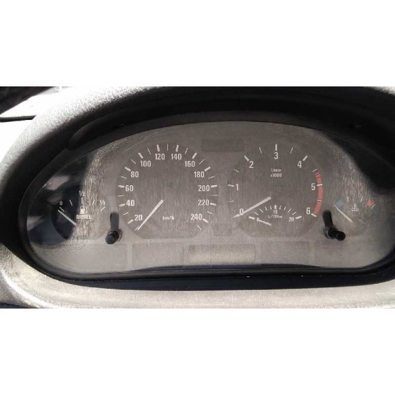 bmw serie 3 berlina (e46) del año 2000