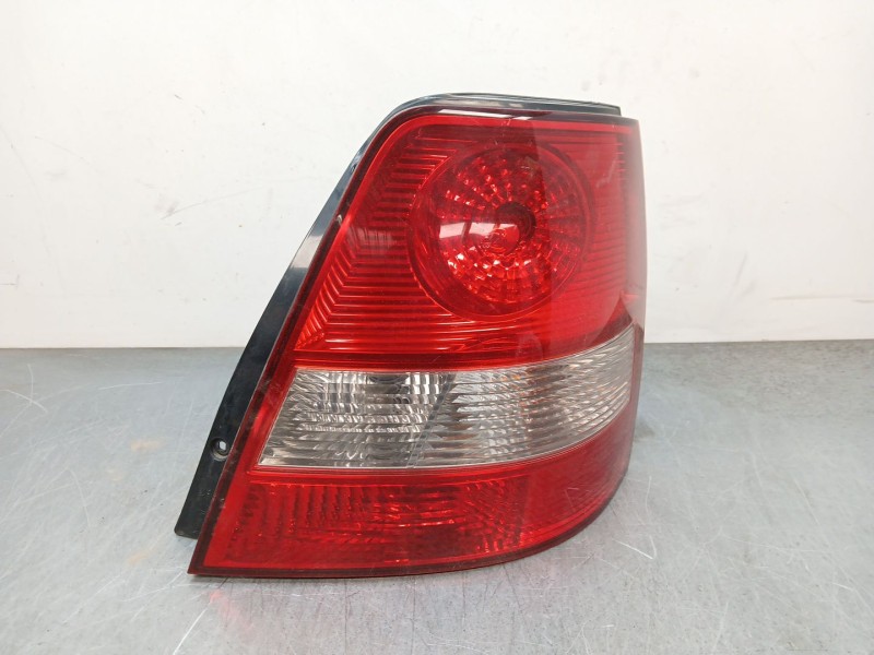 Recambio de piloto trasero derecho para kia sorento i (jc) 2.5 crdi referencia OEM IAM   