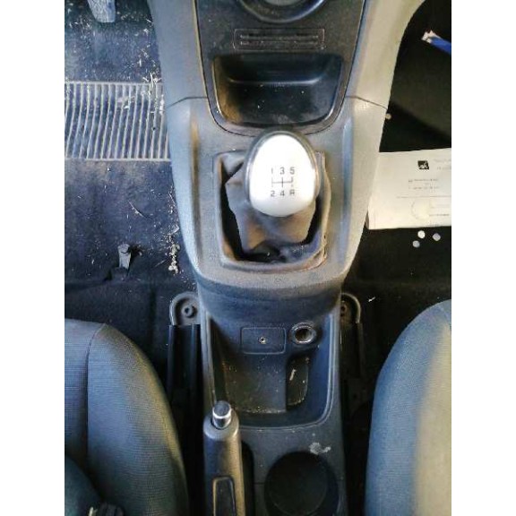 ford fiesta (cb1) del año 2010