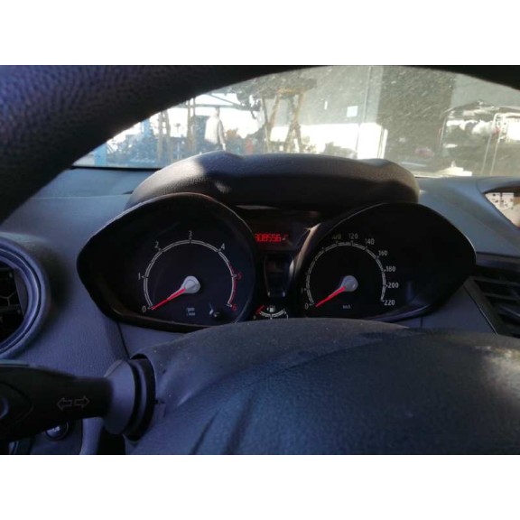 ford fiesta (cb1) del año 2010