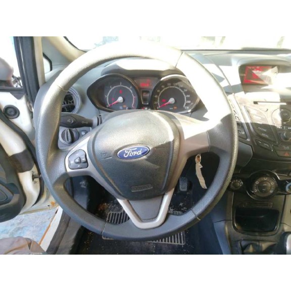 ford fiesta (cb1) del año 2010