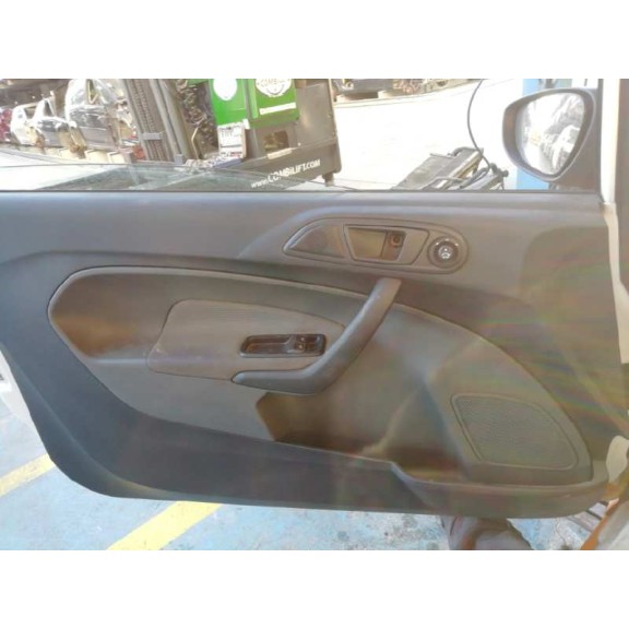 ford fiesta (cb1) del año 2010