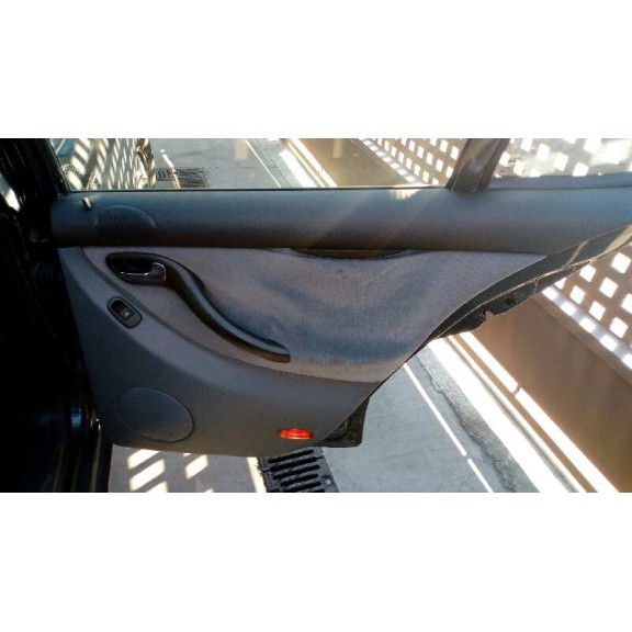 seat toledo (1m2) del año 2000