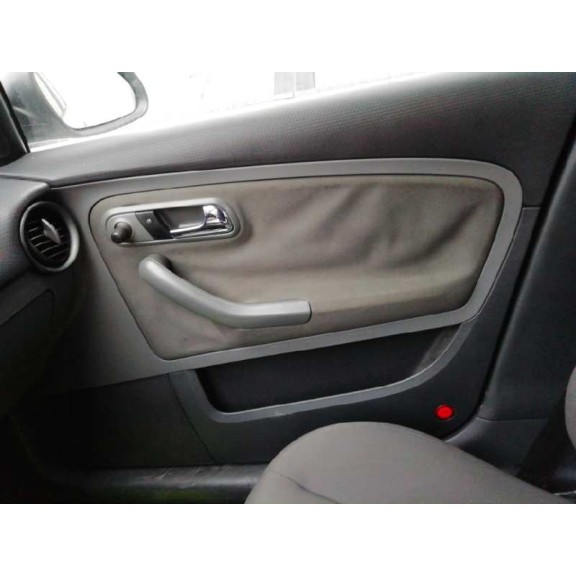 seat cordoba berlina (6l2) del año 2006