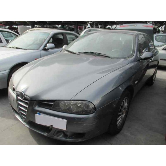 alfa romeo 156 del año 2004