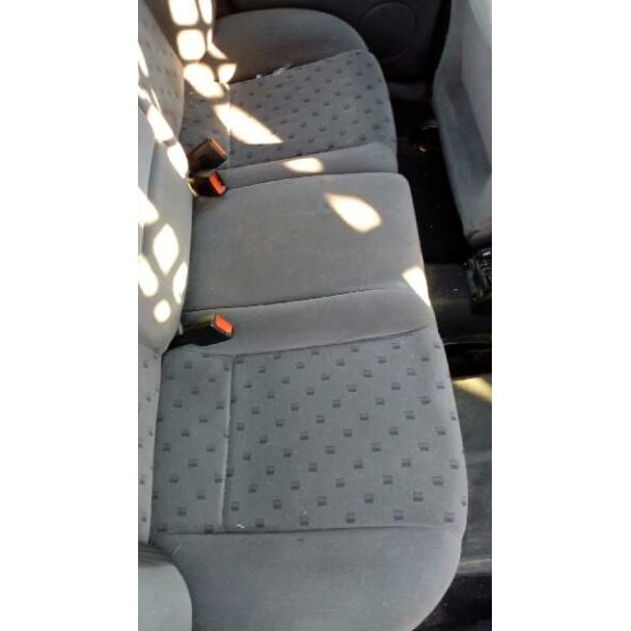 seat toledo (1m2) del año 2000