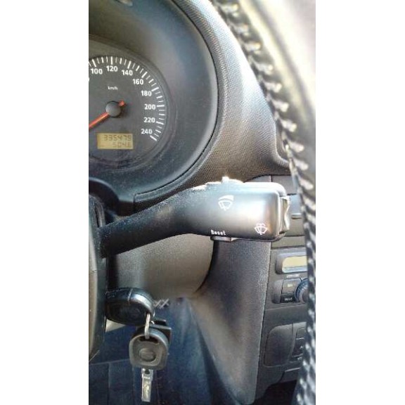 seat toledo (1m2) del año 2000