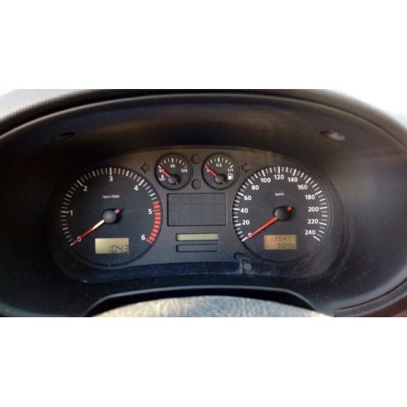 seat toledo (1m2) del año 2000