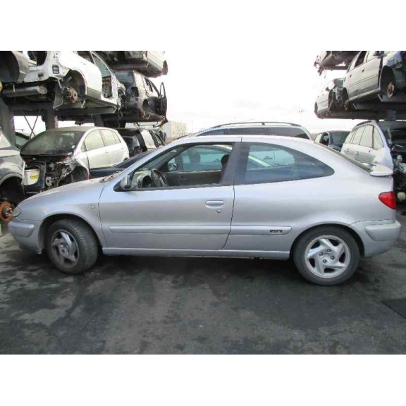 citroën xsara berlina del año 2000