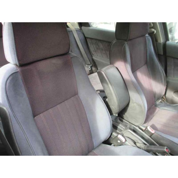 alfa romeo 156 del año 2004