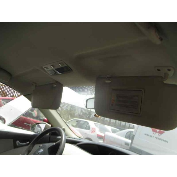 nissan primera berlina (p12) del año 2002