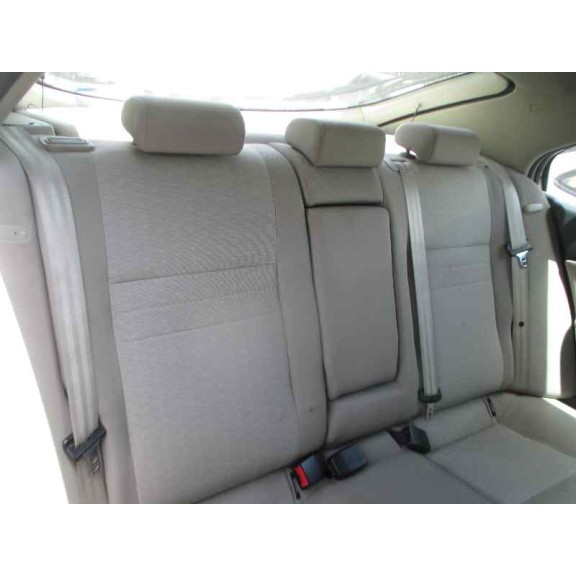 nissan primera berlina (p12) del año 2002