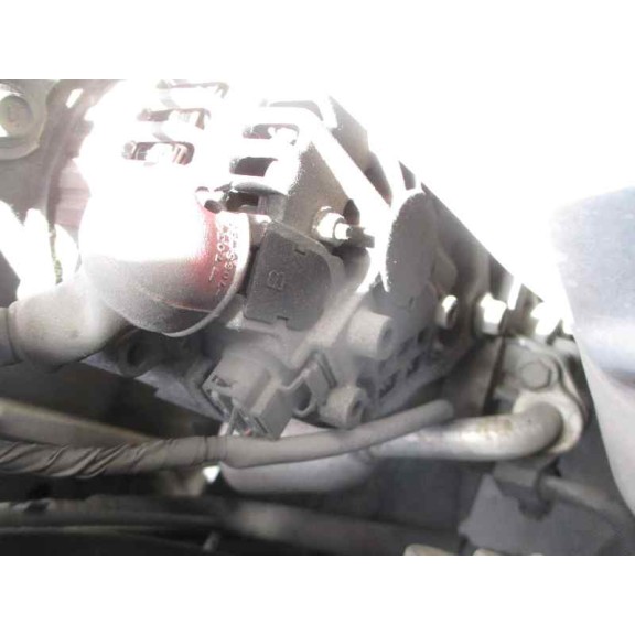 nissan primera berlina (p12) del año 2002