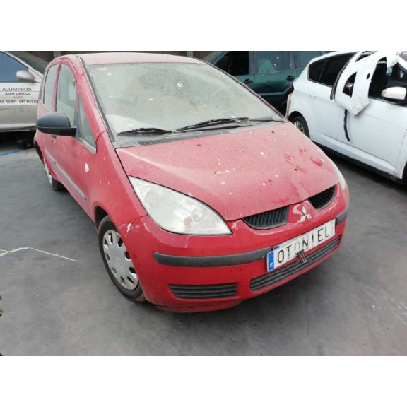 mitsubishi colt berlina 5 (z30a) del año 2006