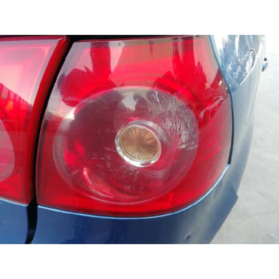 volkswagen golf v berlina (1k1) del año 2004