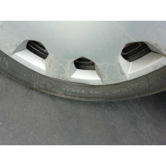 mitsubishi colt berlina 5 (z30a) del año 2006