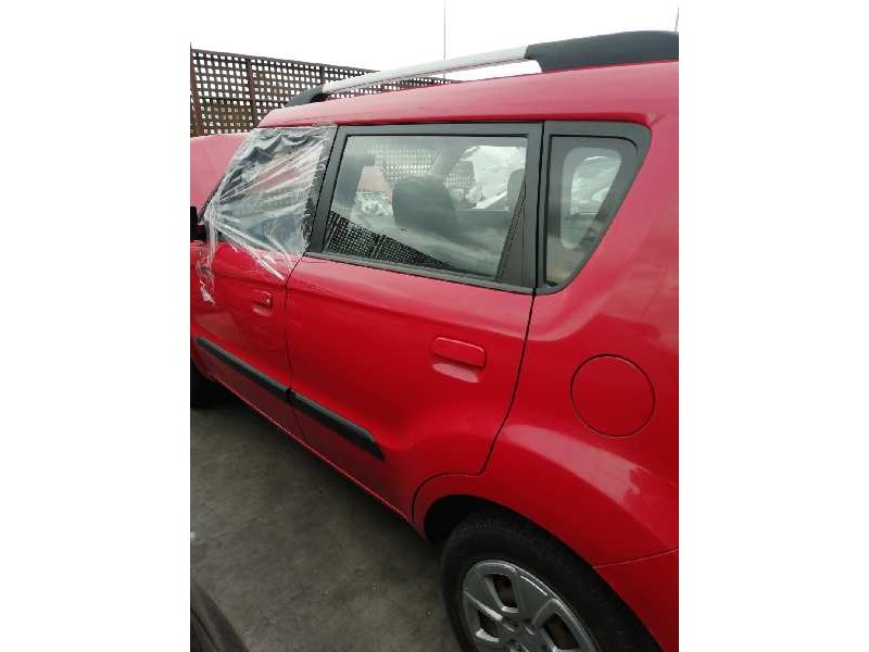 Recambio de puerta trasera izquierda para kia soul 1.6 crdi cat referencia OEM IAM 770032K010  770032K010