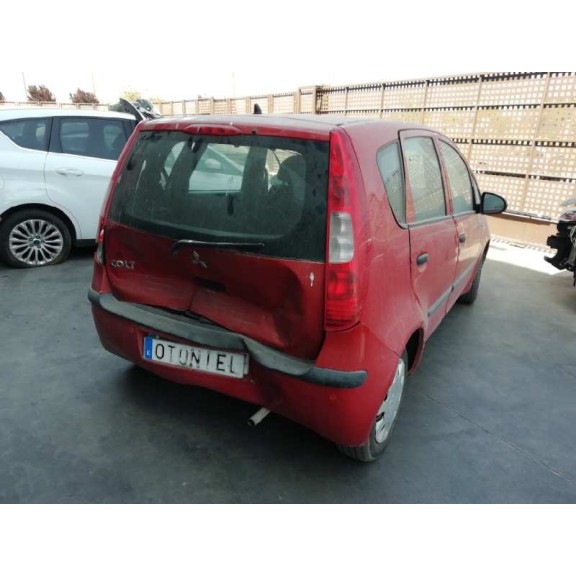 mitsubishi colt berlina 5 (z30a) del año 2006