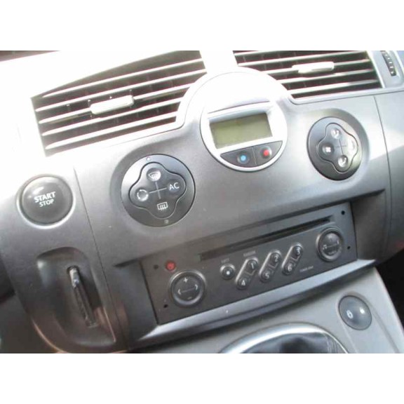 renault scenic ii del año 2005