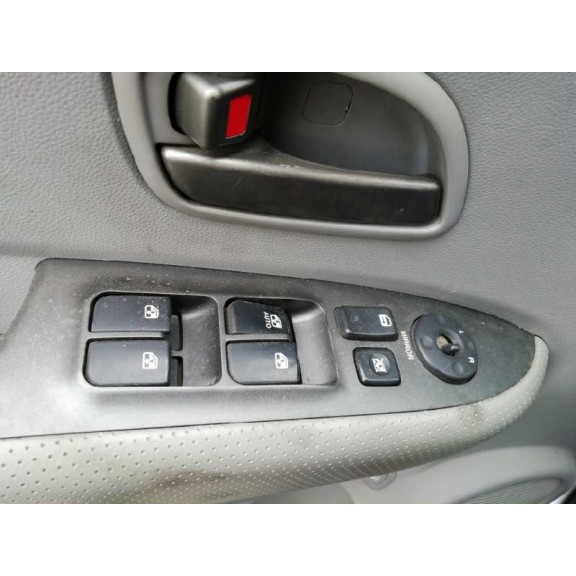 kia carens (un) del año 2006