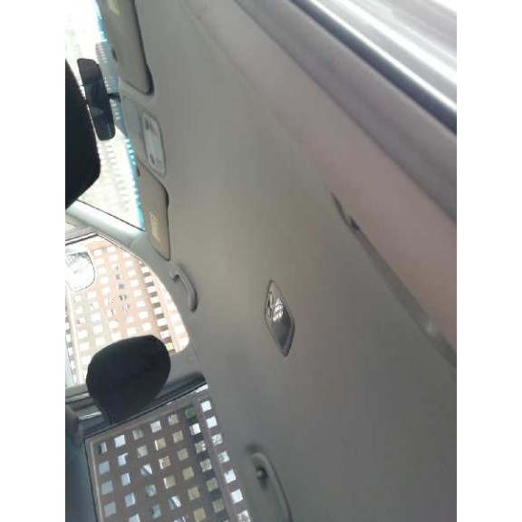 kia carens (un) del año 2006