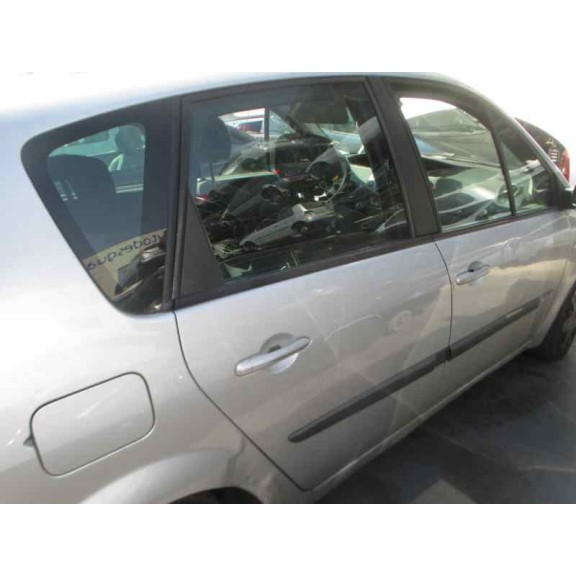 renault scenic ii del año 2005