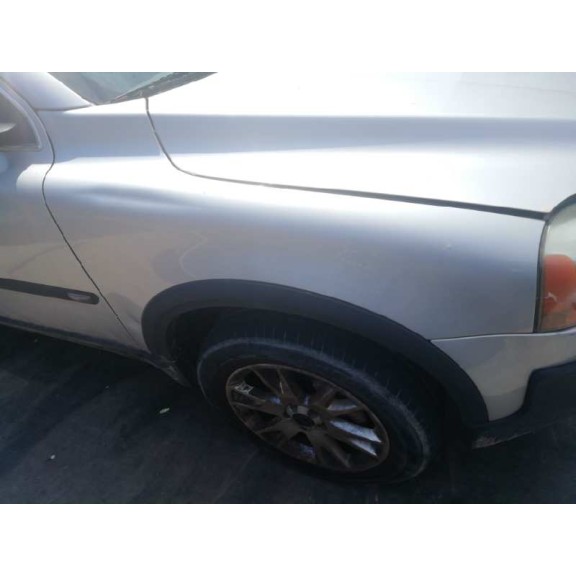 volvo xc90 del año 2004