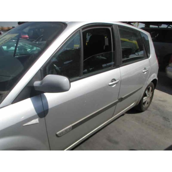 renault scenic ii del año 2005