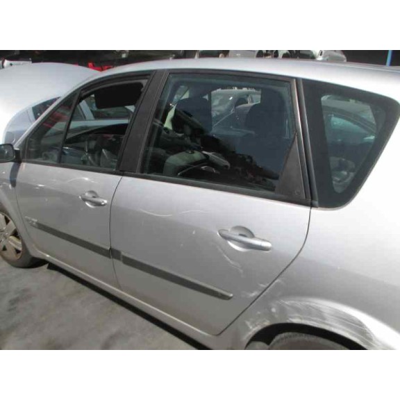 renault scenic ii del año 2005