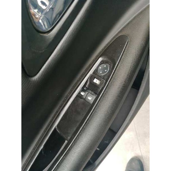 citroën c4 berlina del año 2007