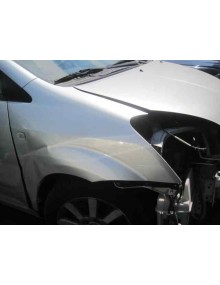 toyota corolla verso (r1) del año 2006 2