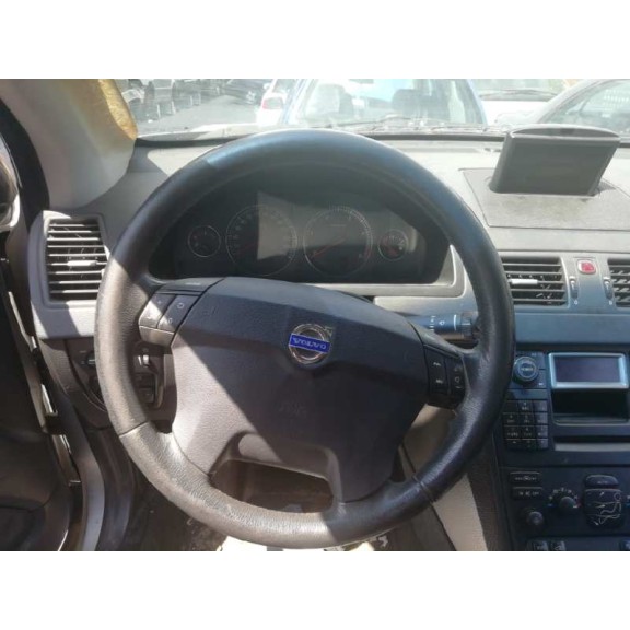 volvo xc90 del año 2004