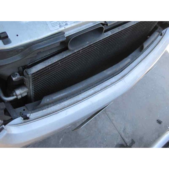 opel vectra c berlina del año 2002