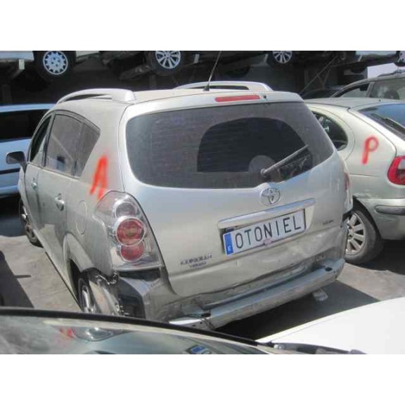 toyota corolla verso (r1) del año 2006