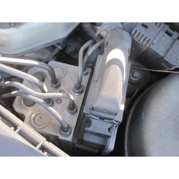 opel vectra c berlina del año 2002