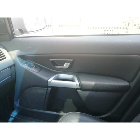 volvo xc90 del año 2004