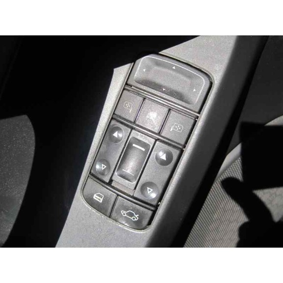 opel vectra c berlina del año 2002