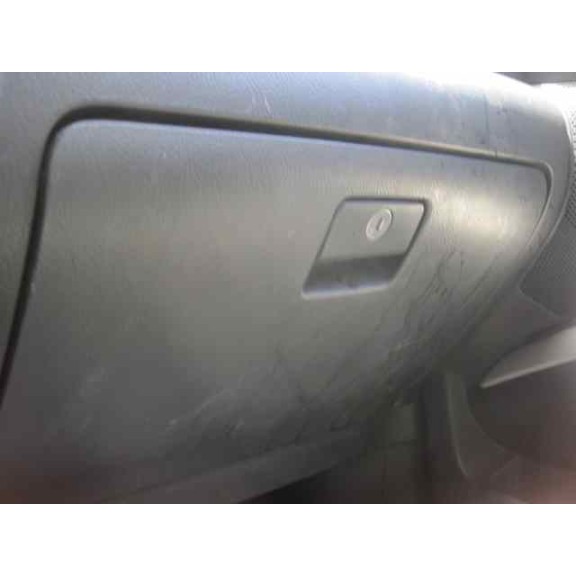 toyota corolla verso (r1) del año 2006