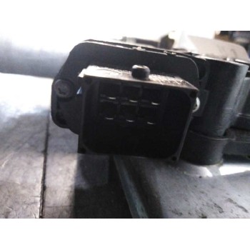 Recambio de elevalunas delantero derecho para opel corsa d catch me referencia OEM IAM  ELECTRICO 6 PIN 3P