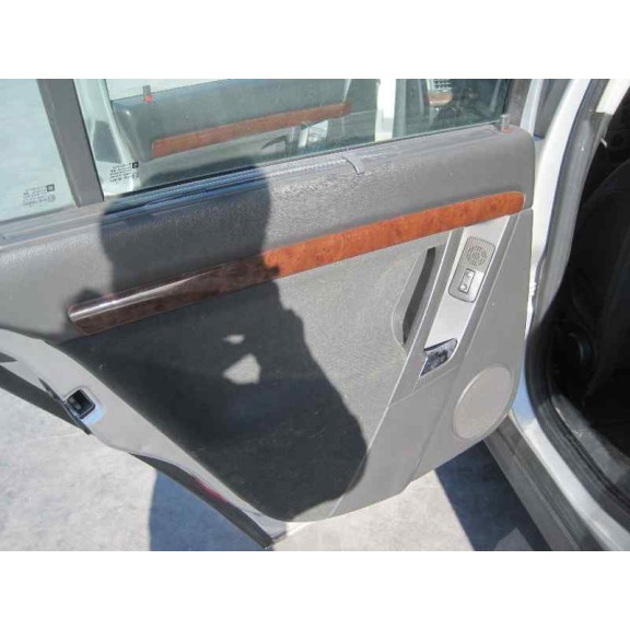 opel vectra c berlina del año 2002