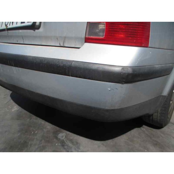 volkswagen passat berlina (3b2) del año 1999