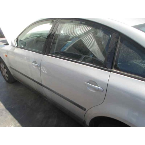 volkswagen passat berlina (3b2) del año 1999