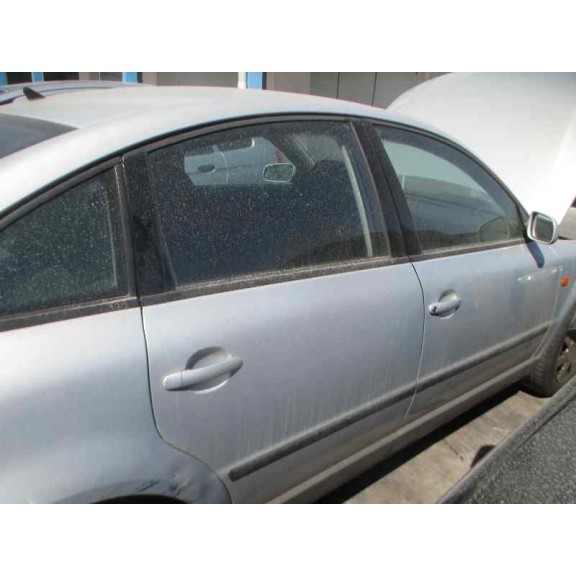 volkswagen passat berlina (3b2) del año 1999