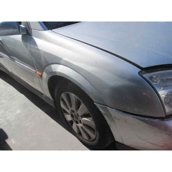 opel vectra c berlina del año 2002