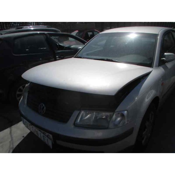 volkswagen passat berlina (3b2) del año 1999