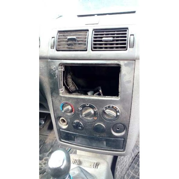 ford tourneo connect (tc7) del año 2004