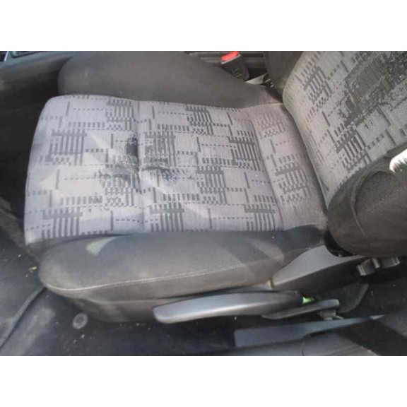 volkswagen passat berlina (3b2) del año 1999